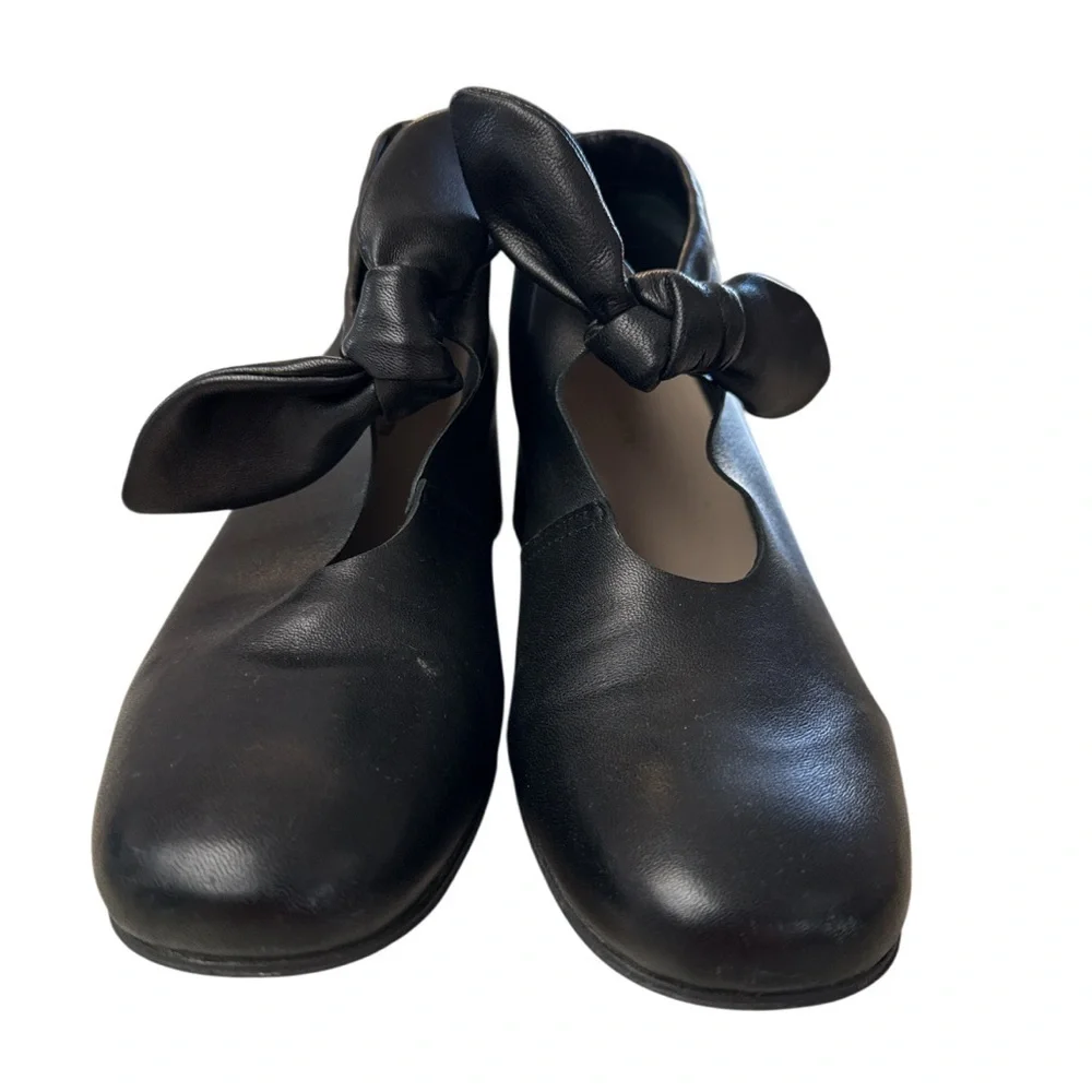 ALL BLACK brand leather heels size 38